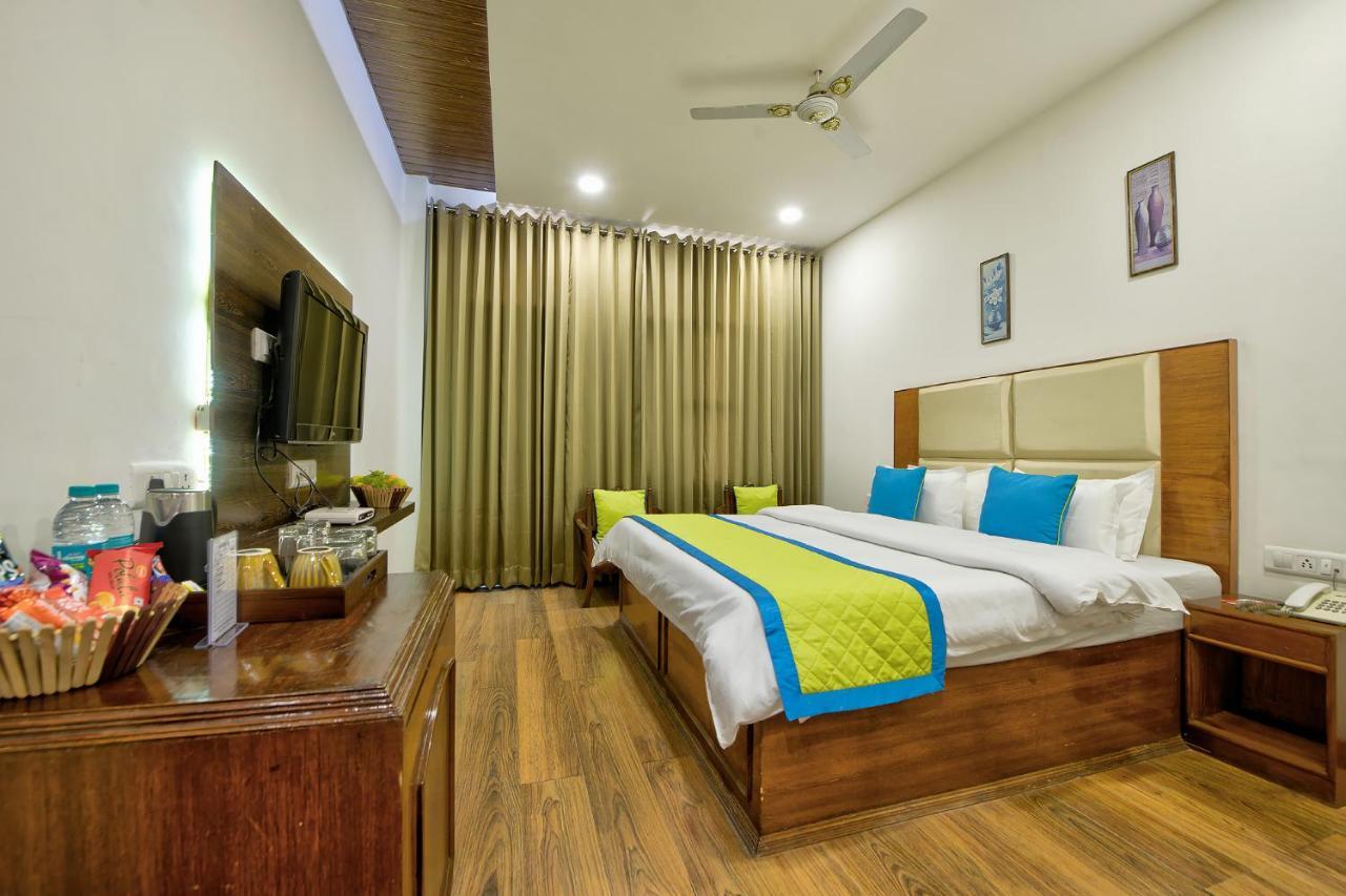 דלהאוזי Hotel S1 By Vivo Hotels מראה חיצוני תמונה